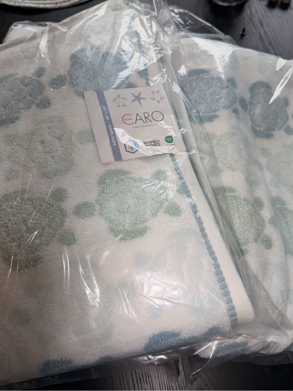 NWT set of 4 CARO coastal turtle bath towels 30” x 54” ea - Picture 3 of 3